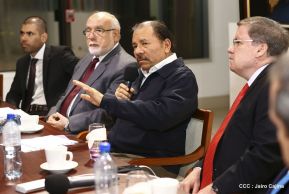 Daniel se reúne con  Asociación Iberoamericana de Cámaras de Comercio, Industria y Servicios