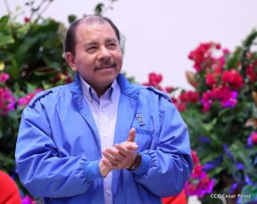 Daniel y Rosario presiden Homenaje al Comandante Tomás Borge Martínez