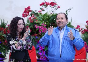 Daniel y Rosario presiden Homenaje al Comandante Tomás Borge Martínez