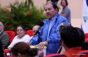 Daniel y Rosario presiden Homenaje al Comandante Tomás Borge Martínez