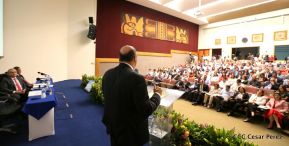 Conferencia Magistral  “Estado de la Economía Global y sus posibles Riesgos para la Región Latinoamericana y Caribeña”
