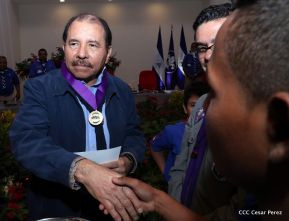 Daniel y Rosario presiden conmemoración del 100 aniversario del Movimiento Scout en Nicaragua