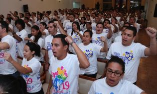 Daniel, Rosario y Juventud rinden homenaje a Salvador Allende