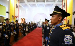 Catedral de Managua se ilumina para conmemorar centenario de la aparición de Virgen de Fátima