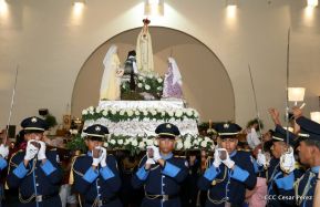 Catedral de Managua se ilumina para conmemorar centenario de la aparición de Virgen de Fátima