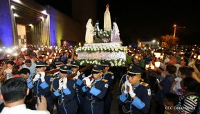 Catedral de Managua se ilumina para conmemorar centenario de la aparición de Virgen de Fátima