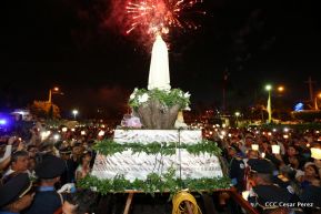 Catedral de Managua se ilumina para conmemorar centenario de la aparición de Virgen de Fátima