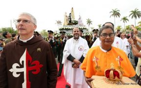 Catedral de Managua se ilumina para conmemorar centenario de la aparición de Virgen de Fátima