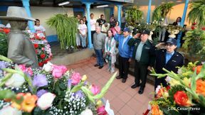 Daniel y Rosario presiden acto del 122 Aniversario del Natalicio del General Sandino