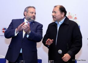 Comandante Daniel participa en clausura de Conferencia Business Future of the Americas 