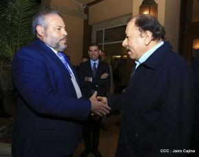 Comandante Daniel participa en clausura de Conferencia Business Future of the Americas 