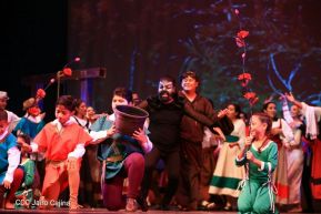 Presentación de la ópera "El Lobo y el Santo" en el Teatro Rubén Darío