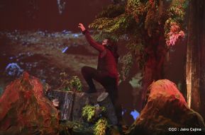 Presentación de la ópera "El Lobo y el Santo" en el Teatro Rubén Darío