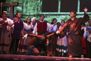 Presentación de la ópera "El Lobo y el Santo" en el Teatro Rubén Darío