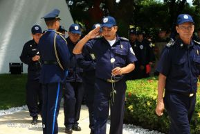 "Una flor para Carlos"