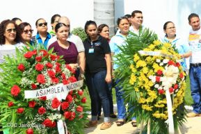 "Una flor para Carlos"