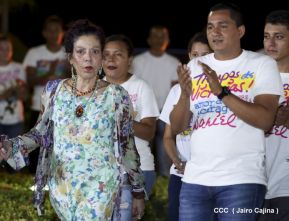 Daniel y Rosario en acto central del natalicio del Comandante Carlos Fonseca Amador