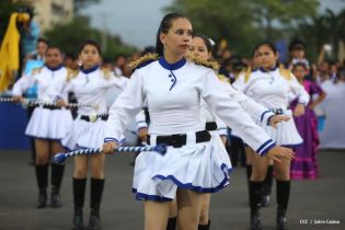 Desfile Patrio 2013