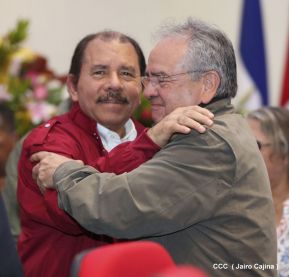 Comandante Daniel y Compañera Rosario encabezan Congreso Sandinista Nacional