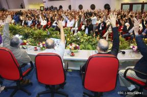 Comandante Daniel y Compañera Rosario encabezan Congreso Sandinista Nacional