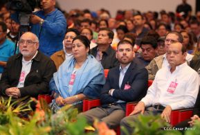 Comandante Daniel y Compañera Rosario encabezan Congreso Sandinista Nacional