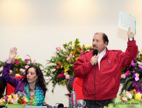 Comandante Daniel y Compañera Rosario encabezan Congreso Sandinista Nacional