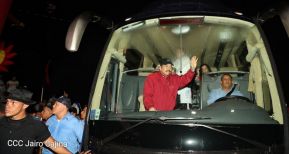 Daniel y Rosario junto al pueblo celebran 38 años del Repliegue a Masaya