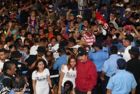 Daniel y Rosario junto al pueblo celebran 38 años del Repliegue a Masaya