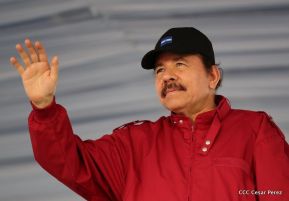 Daniel y Rosario junto al pueblo celebran 38 años del Repliegue a Masaya