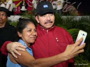 Daniel y Rosario junto al pueblo celebran 38 años del Repliegue a Masaya