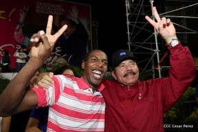 Daniel y Rosario junto al pueblo celebran 38 años del Repliegue a Masaya