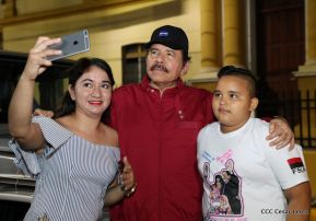 Daniel y Rosario junto al pueblo celebran 38 años del Repliegue a Masaya