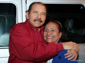 Daniel y Rosario junto al pueblo celebran 38 años del Repliegue a Masaya