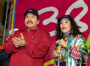 Daniel y Rosario junto al pueblo celebran 38 años del Repliegue a Masaya