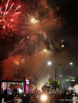 Daniel y Rosario junto al pueblo celebran 38 años del Repliegue a Masaya