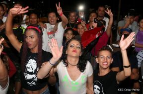 Daniel y Rosario junto al pueblo celebran 38 años del Repliegue a Masaya