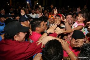Daniel y Rosario junto al pueblo celebran 38 años del Repliegue a Masaya