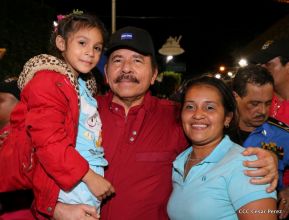 Daniel y Rosario junto al pueblo celebran 38 años del Repliegue a Masaya