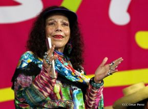 Daniel y Rosario junto al pueblo celebran 38 años del Repliegue a Masaya