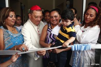 Cardenal Miguel inaugura Centro de Salud en La Libertad, Chontales