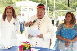 Cardenal Miguel inaugura Centro de Salud en La Libertad, Chontales