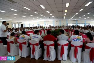 Encuentro jóvenes estudiantes de la ELAM