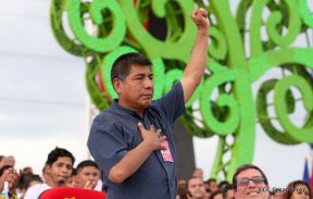 Rosario y Daniel celebran junto al pueblo 38 años de Revolución