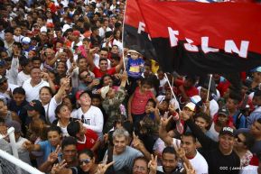Rosario y Daniel celebran junto al pueblo 38 años de Revolución