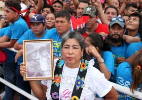 Rosario y Daniel celebran junto al pueblo 38 años de Revolución