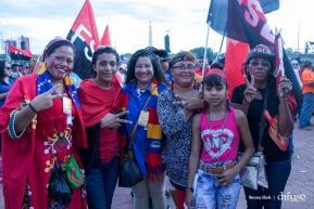 Rosario y Daniel celebran junto al pueblo 38 años de Revolución