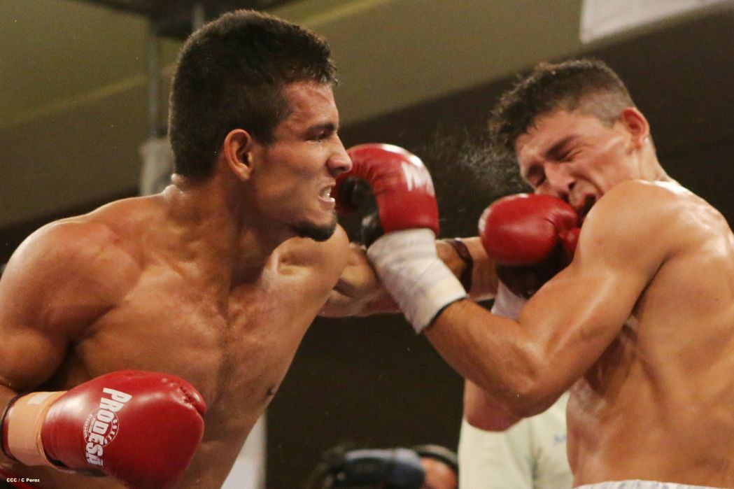 Triunfa el "Chocolatito" en el séptimo