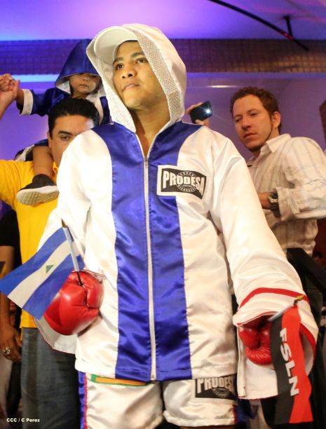 Triunfa el "Chocolatito" en el séptimo