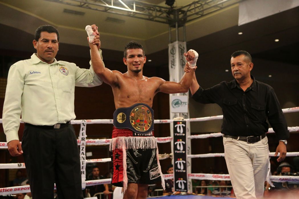 Triunfa el "Chocolatito" en el séptimo