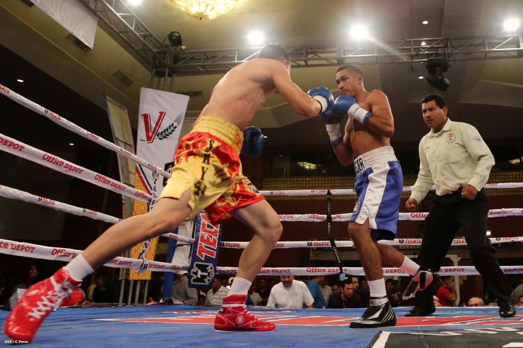 Triunfa el "Chocolatito" en el séptimo